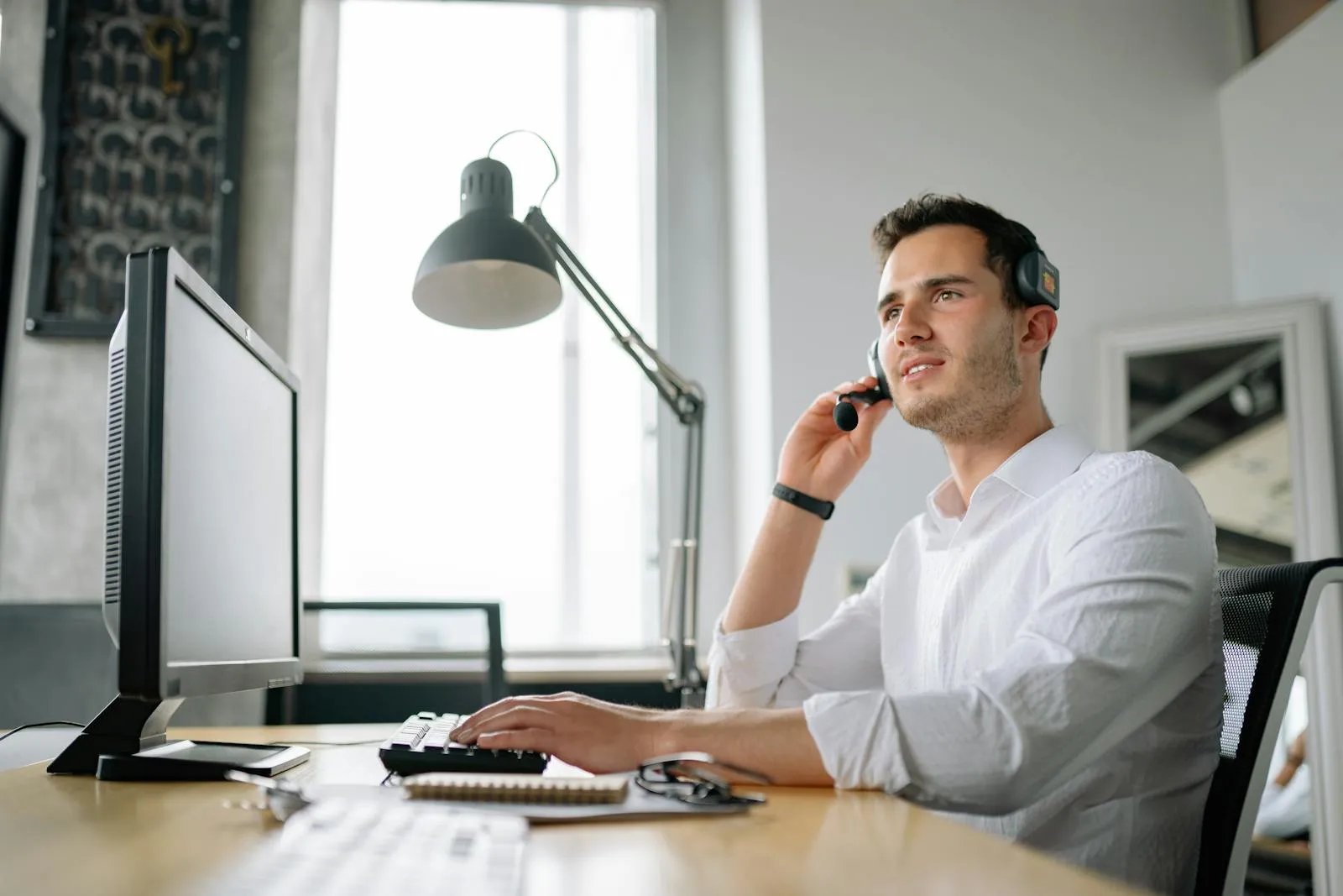 Integration von Telefonanlagen in CRM-Systeme mit WareTec IT Solutions